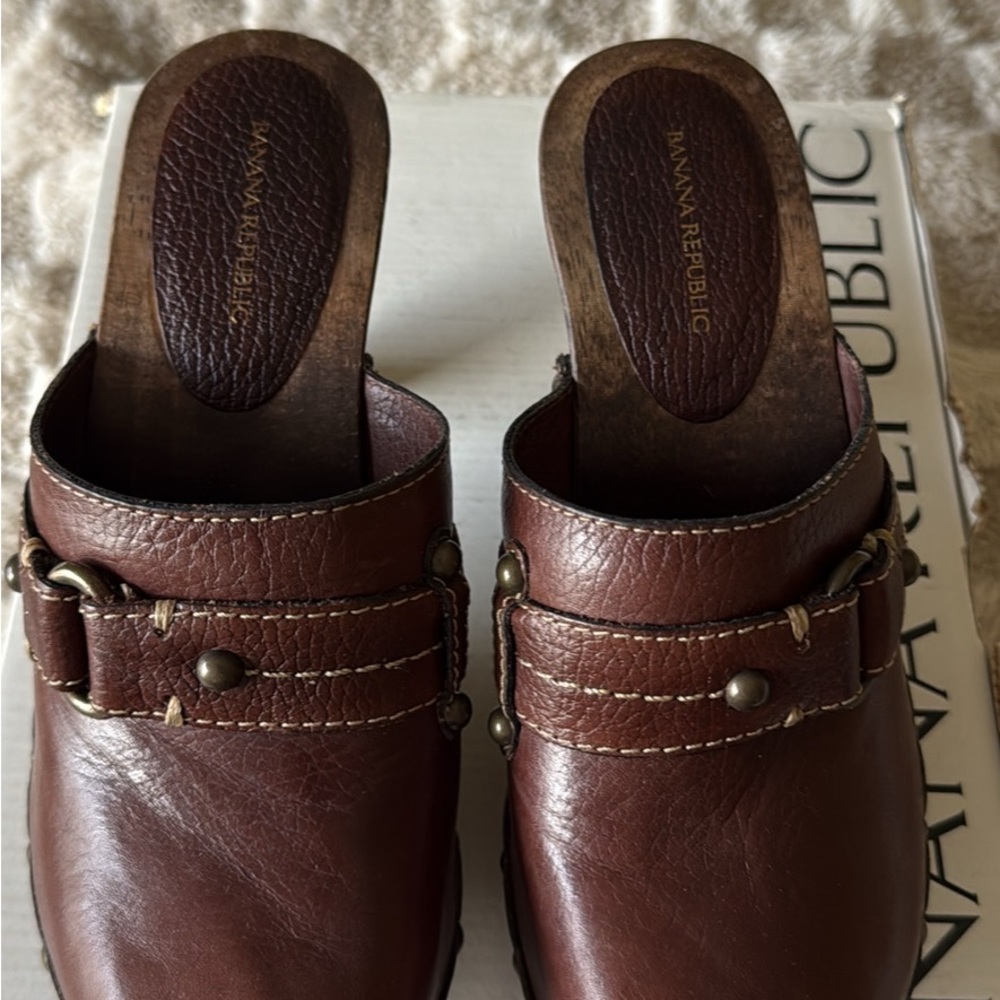Banana Republic Dark Brown Leather Mules